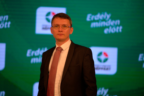 Csomort�nyi Istv�n. Fot�: EMNP