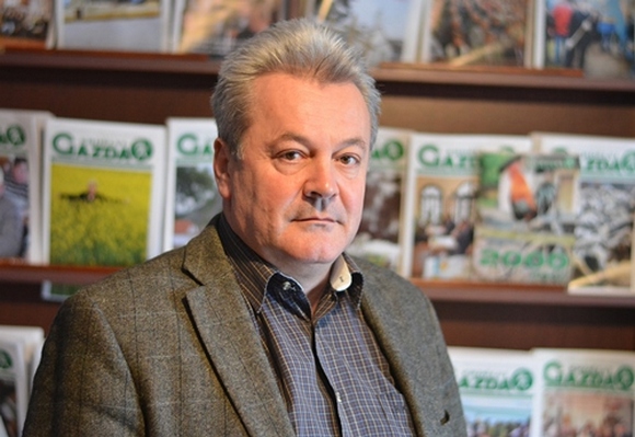 Sebesty�n Csaba parlamenti k�pvisel�. Forr�s: Hat�rtalan Gazda