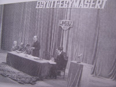 Kolozs megyei RMDSZ alakul� gy�l�s (1990. febr. 18.), K�ntor Lajos eln�ki besz�mol�ja, Essig J�zsef felv�tele
