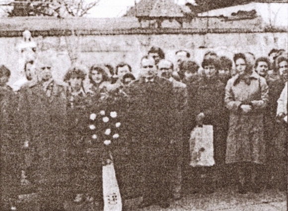 Megeml�kez�s �s koszor�z�s 1990. m�rcius 15-�n