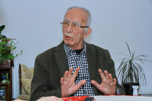 Dr. Moln�r B. G�za. Forr�s: Szabads�g