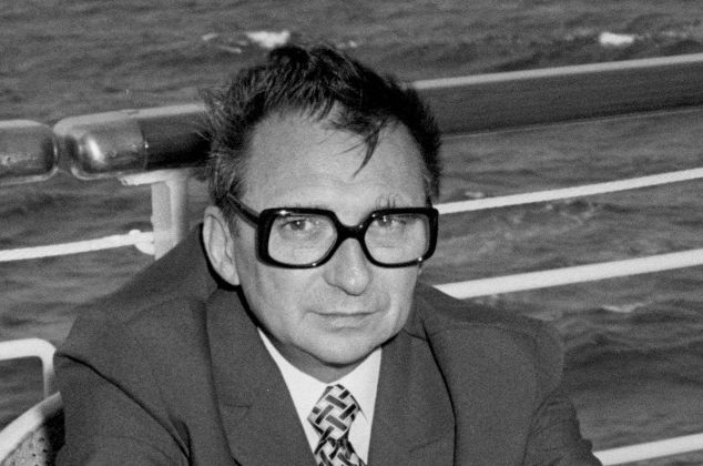 Ion Mihai Pacepa t�bornok. Forr�s: Wikip�dia