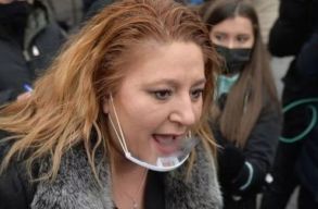 Megb�ntette Diana Șoșoac�t a diszkrimin�ci�ellenes tan�cs, ami�rt t�bbsz�r is belesz�llt Raed Arafatba