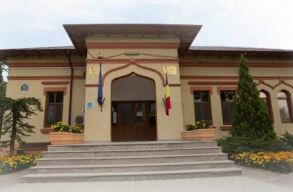 Miut�n meghalt egy buszsof�r, a helyi roma k�z�ss�g ellen t�ntetett a Giurgiu megyei Bolintin Vale t�bb lak�ja