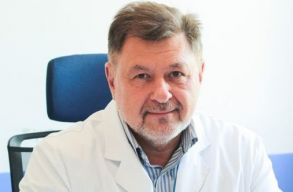 Rafila a mai fert�z�si rekordr�l: nincs ok p�nikra; az iskol�kra vonatkoz� szab�lyok nem v�ltoznak