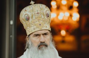 Teodosie: Putyin „nem olyan fekete, mint ahogy be�ll�tj�k”. A kommunizmus pedig nyugatr�l j�tt