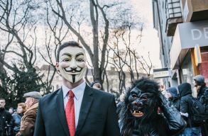 Reszkessetek, k�zvagyonra t�r�k: a korm�ny elfogadta a korrupci�ellenes strat�gi�t