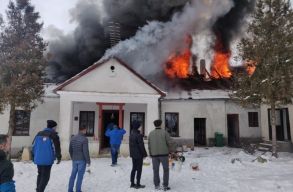 Le�gett a Kidei Reform�tus Egyh�zk�zs�g par�ki�ja