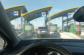 Az ing�z�knak ezent�l nem kell minden 24 �r�ban kit�lteni�k a beutaz�si adatlapot