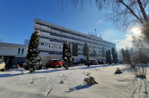 Cs�kszereda: b�ntet�elj�r�s indult a k�rh�zi fert�z�s miatt megvakult betegek �gy�ben